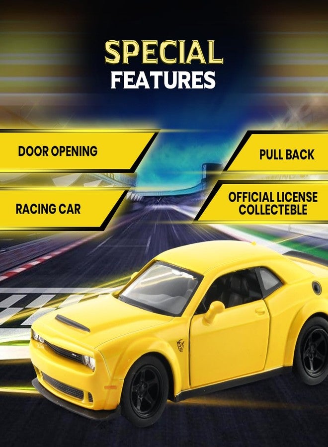 آر إم زد سيتي سيارة دودج تشالنجر إس آر تي ديمون 2018 لعبة من آر إم زد سيتي، مصنوعة من المعدن المصبوب، مقاس 5 بوصات، بمقياس 1:39 | سيارة مرخصة قابلة للتحصيل مع أبواب قابلة للفتح وآلية سحب للخلف | سلسلة عالمية لعشاق السيارات | أصفر - Image 4